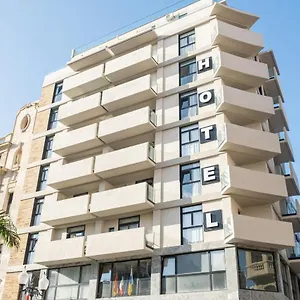 2* Hotell Adonis Capital